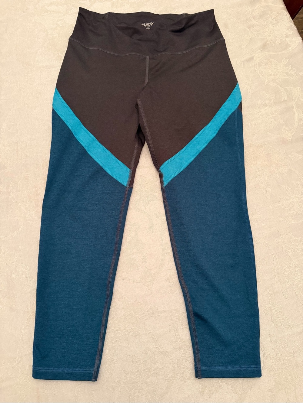 Old Navy Women’s High-Rise Leggings Go-Dry 7/8 Ankle Leggings Black Blue Size XL